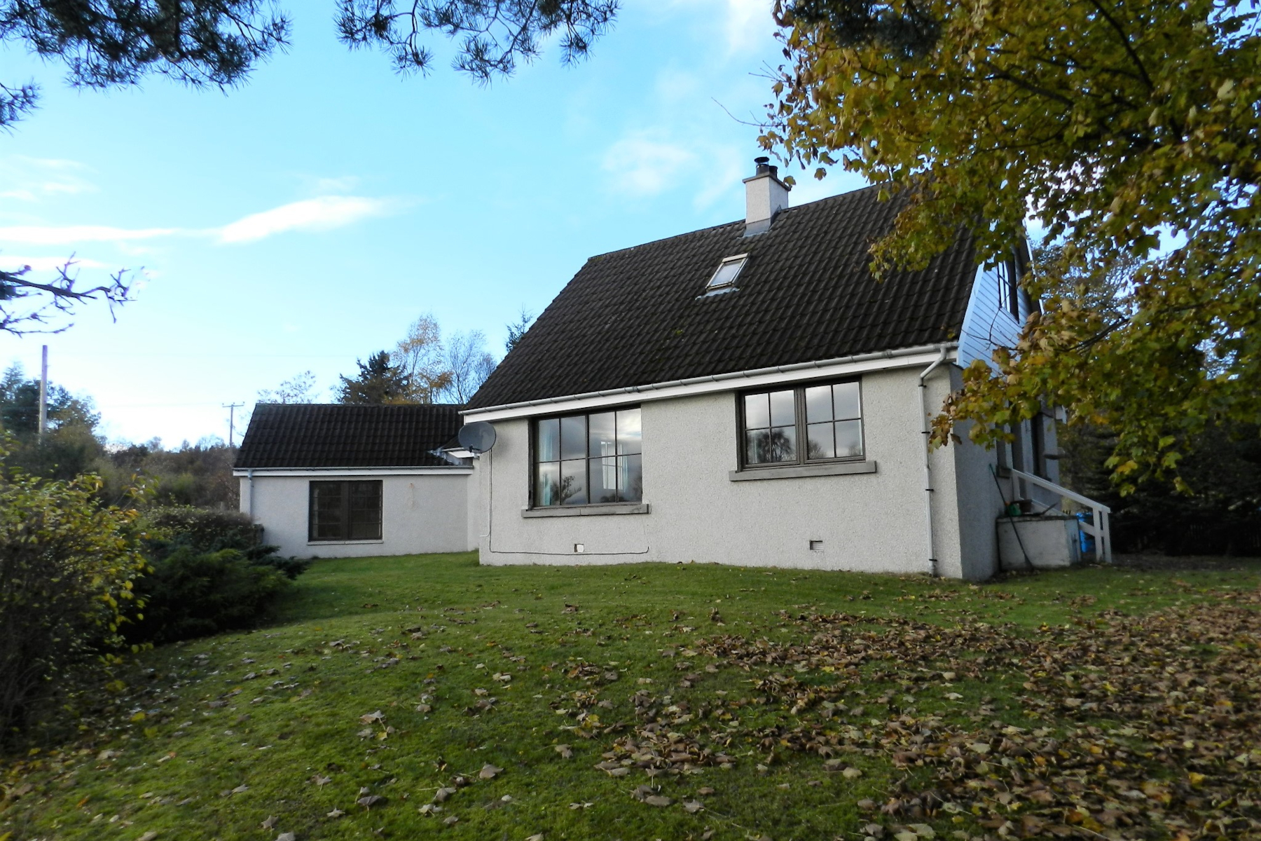 lochdhu.jpg lochdhu.jpg