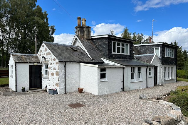 Image of property Mullingarroch Cottage FOR SALE