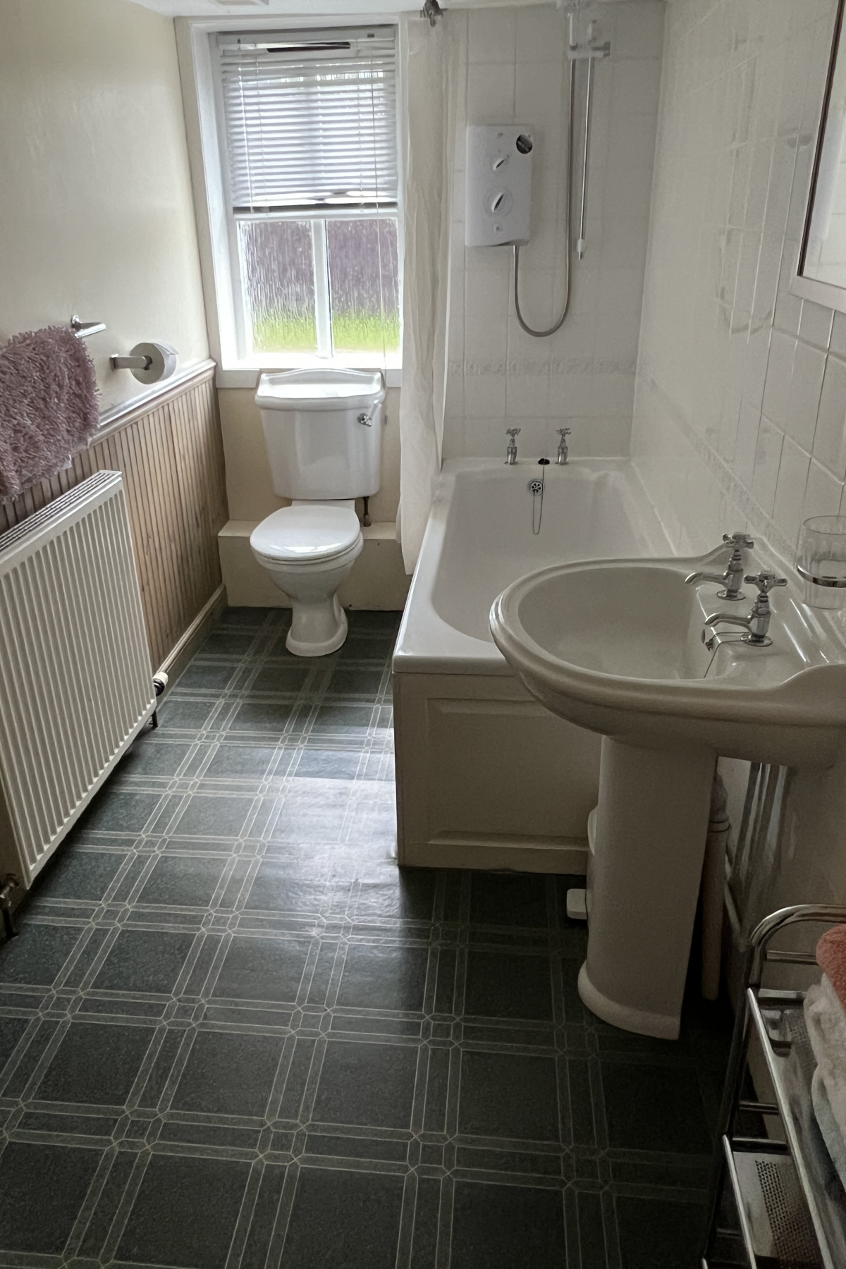 For sale, Mullingarroch Cottage, Street of Kincardine, Boat of Garten. Highland Property Services