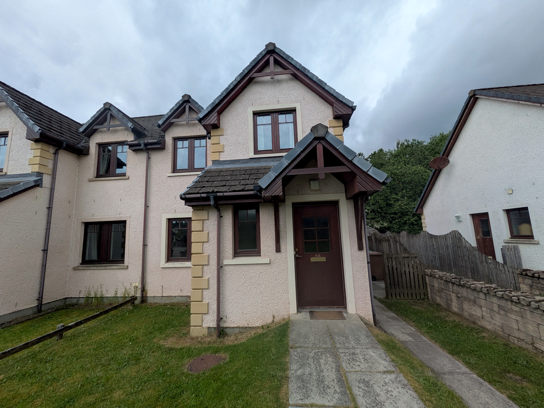 Image of property 25 Munro Place FOR SALE